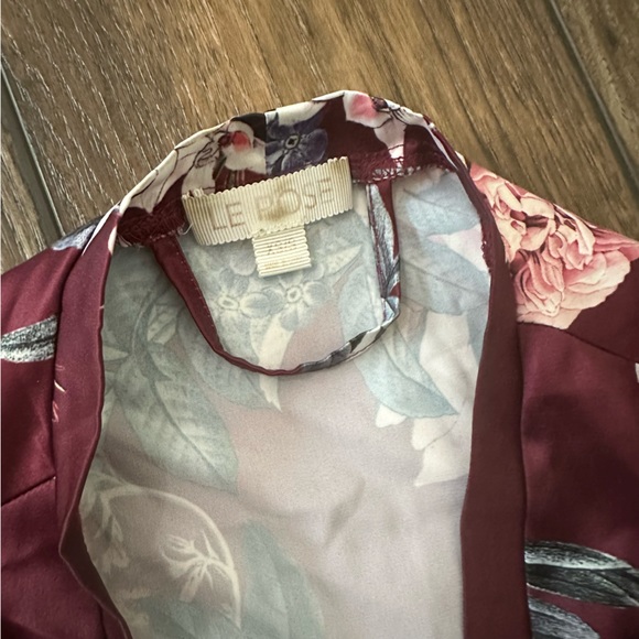 Le Rose floral robe - Picture 9 of 10